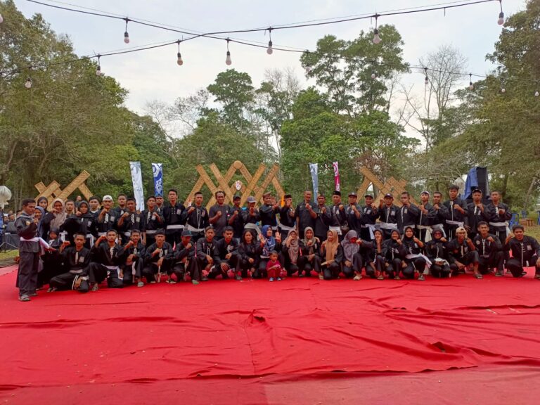 PSHT Cabang Siak Pusat Madiun Antraksi Memukau di Pekan Budaya